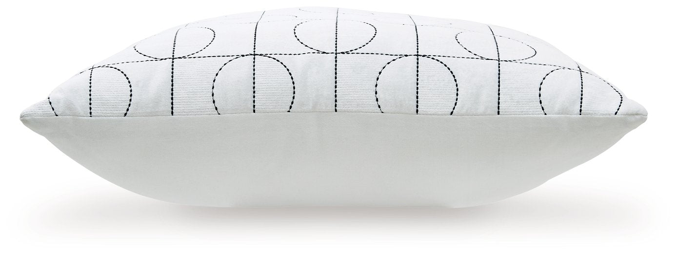Kydner Pillow (Set of 4)
