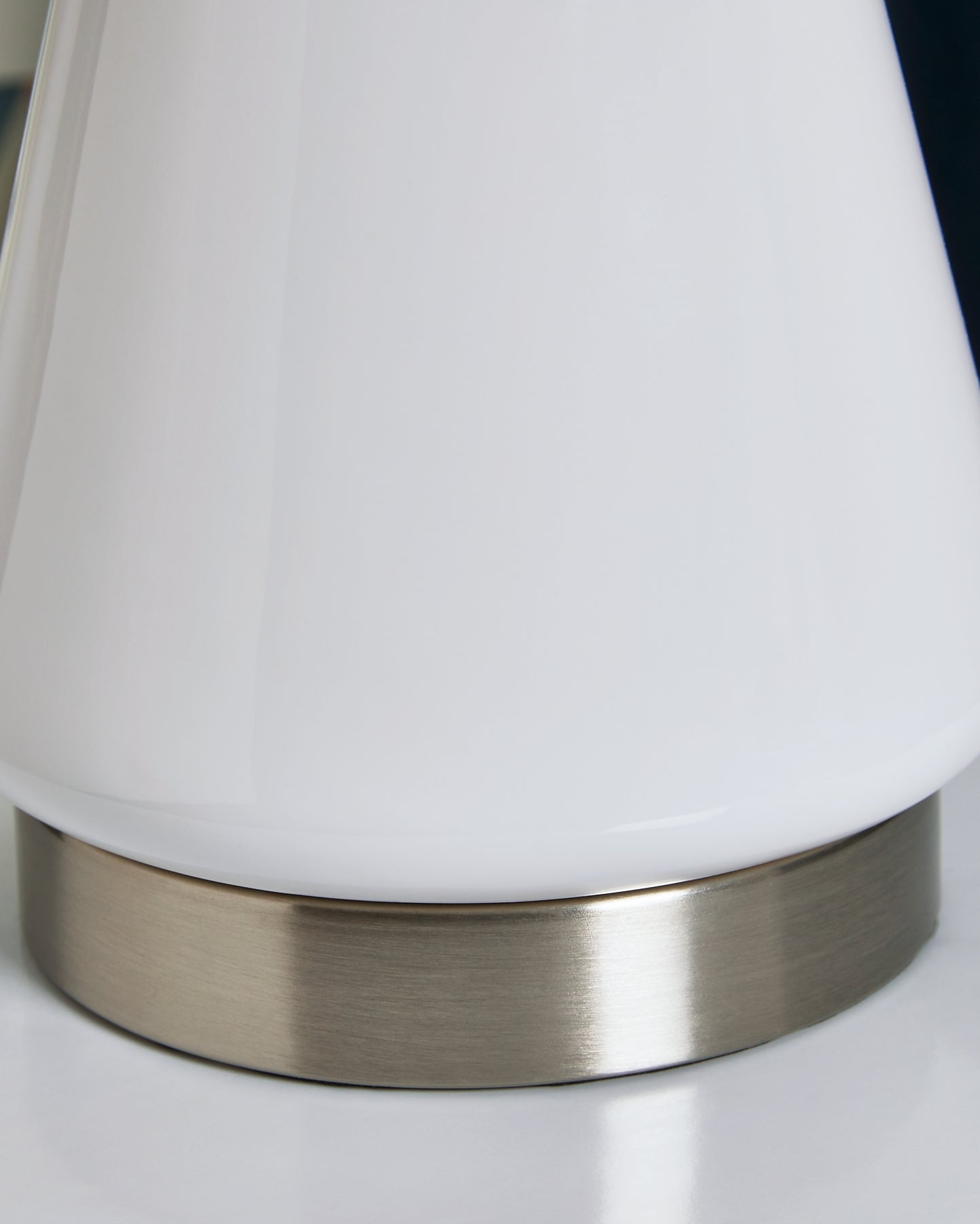 Ashley Express - Ackson Ceramic Table Lamp (2/CN)
